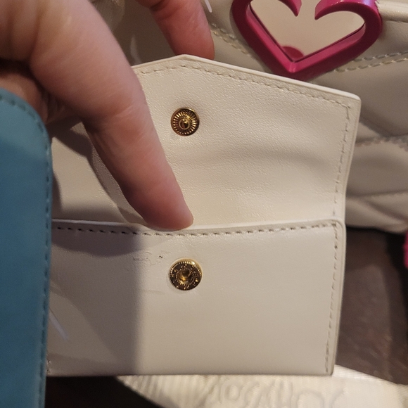 Betsey Johnson XO Double Compartment Hattie Small Satchel / Crossbody - Picture 7 of 8